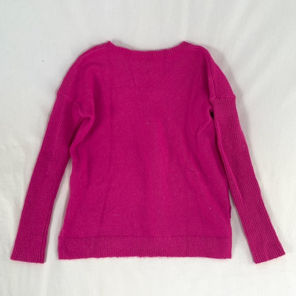 Abercrombie pink V-neck sweater - Picture 2 of 3
